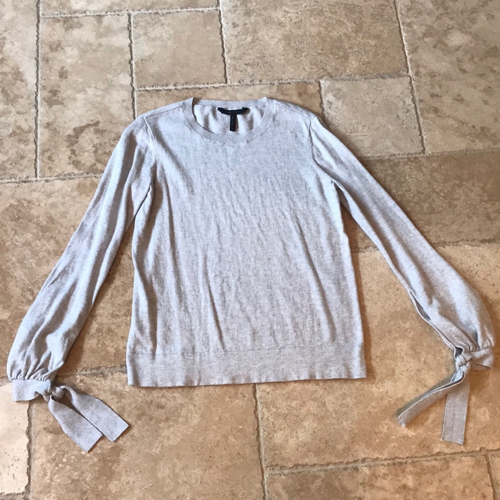 BCBG sweater